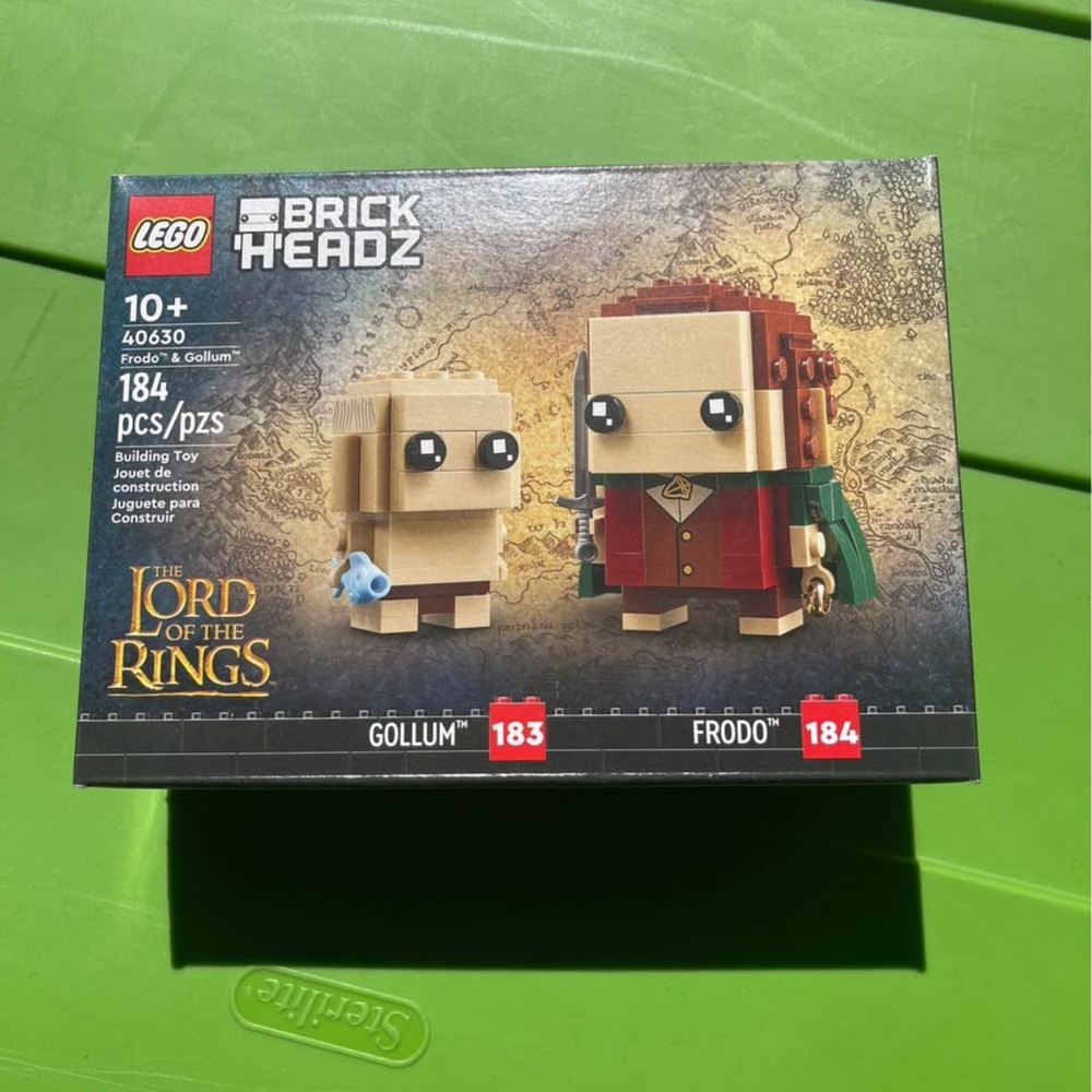 LEGO BrickHeadz Gollum and Frodo Set 40630